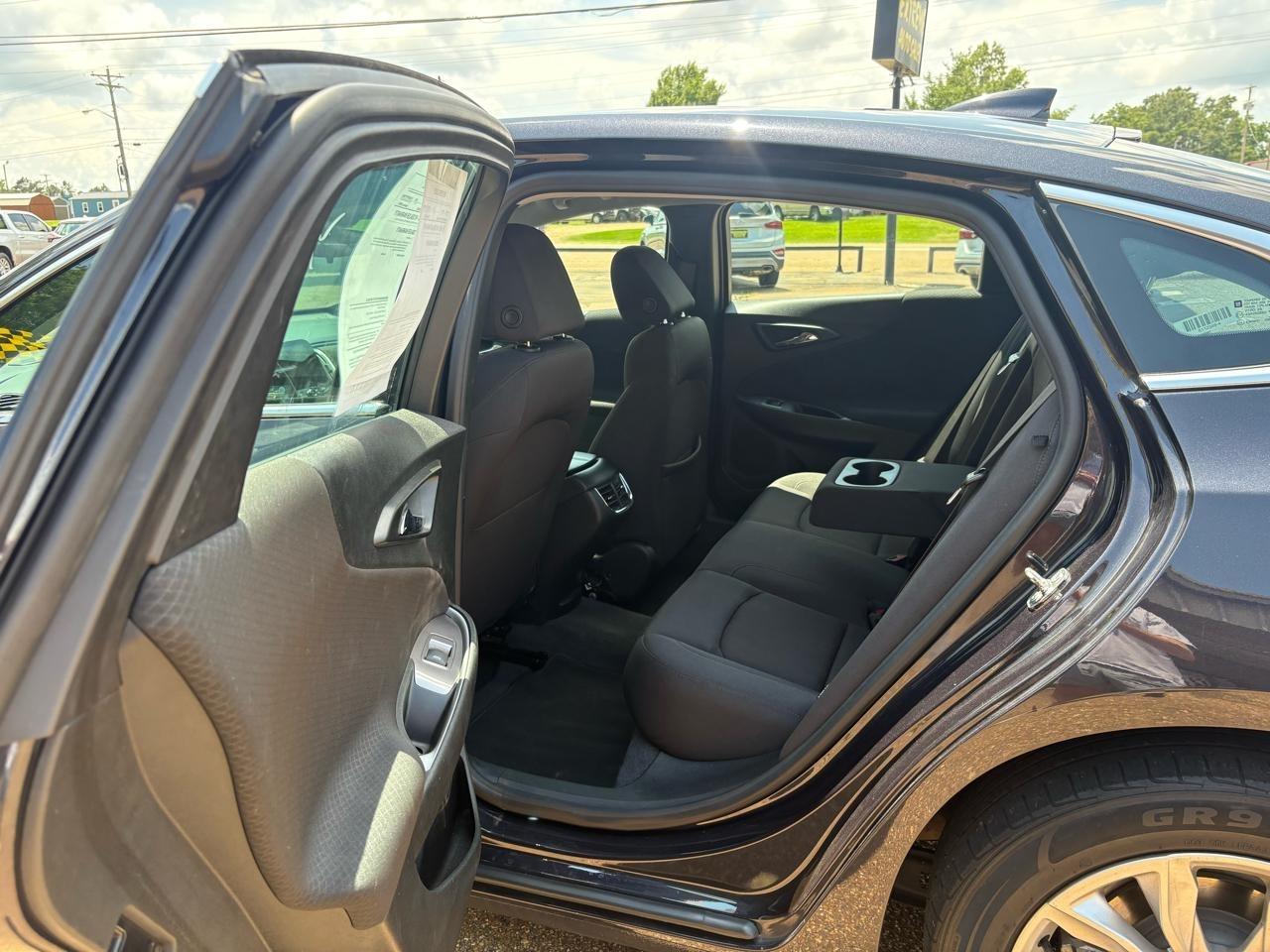 Chevrolet Malibu 4dr Sdn 1LT 2023