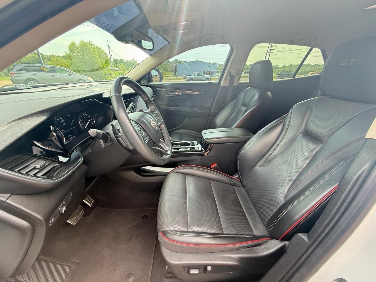 Buick Envision FWD 4dr Essence 2022