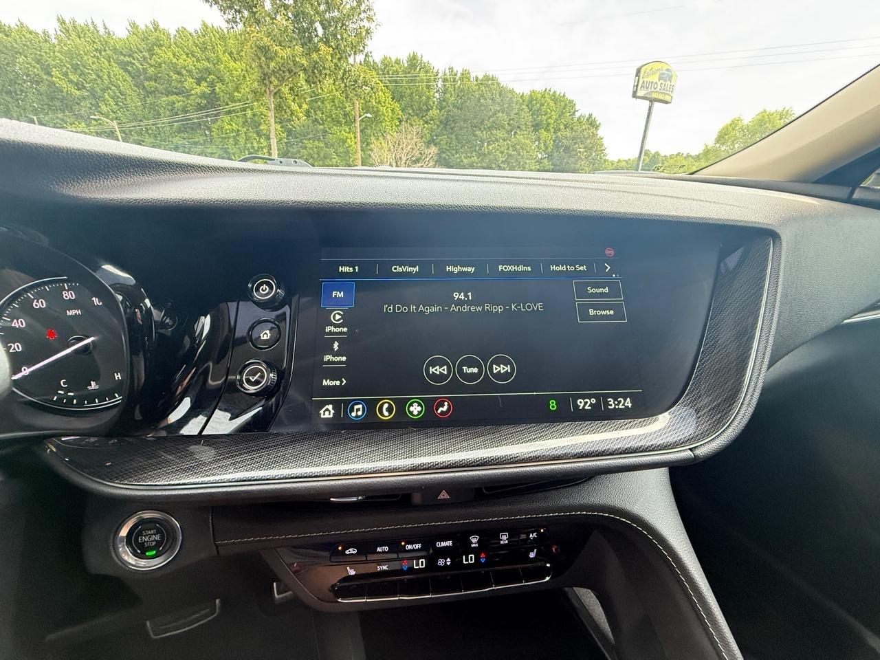Buick Envision FWD 4dr Essence 2022