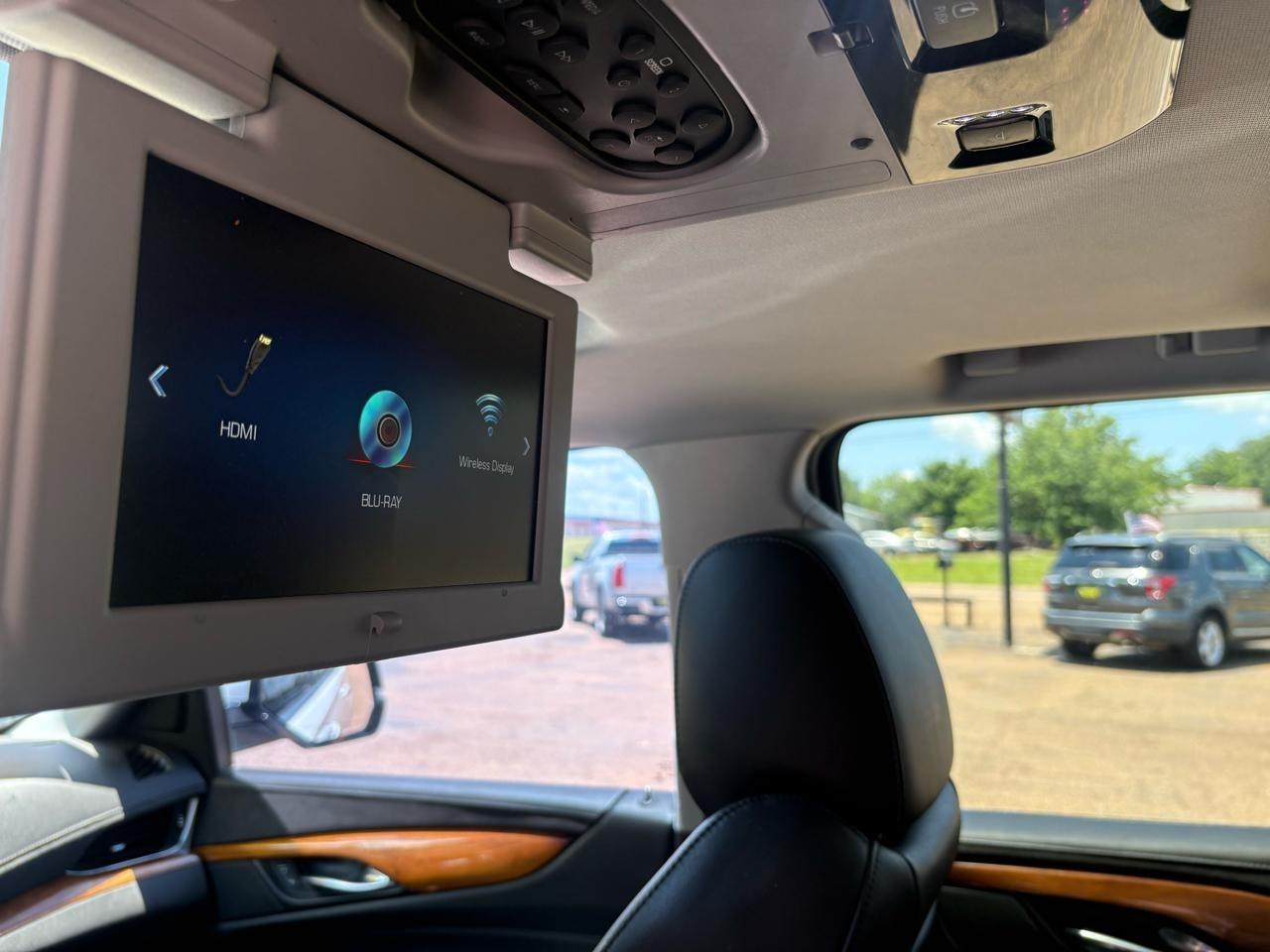 Cadillac Escalade 4WD 4dr Premium Luxury 2017