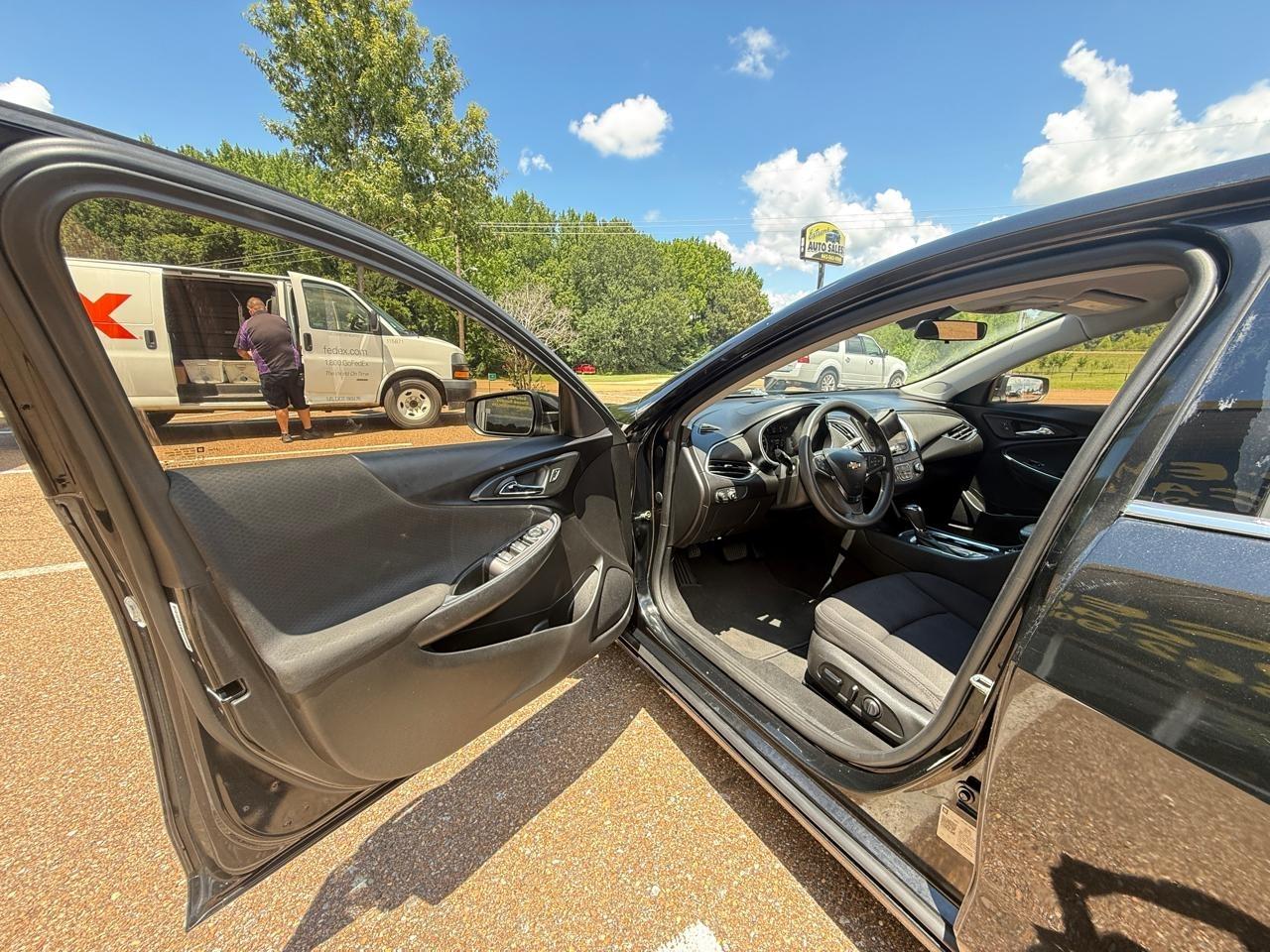 Chevrolet Malibu 4dr Sdn LT 2020