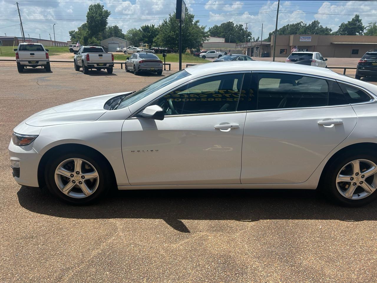 Chevrolet Malibu 4dr Sdn LS w/1FL 2021