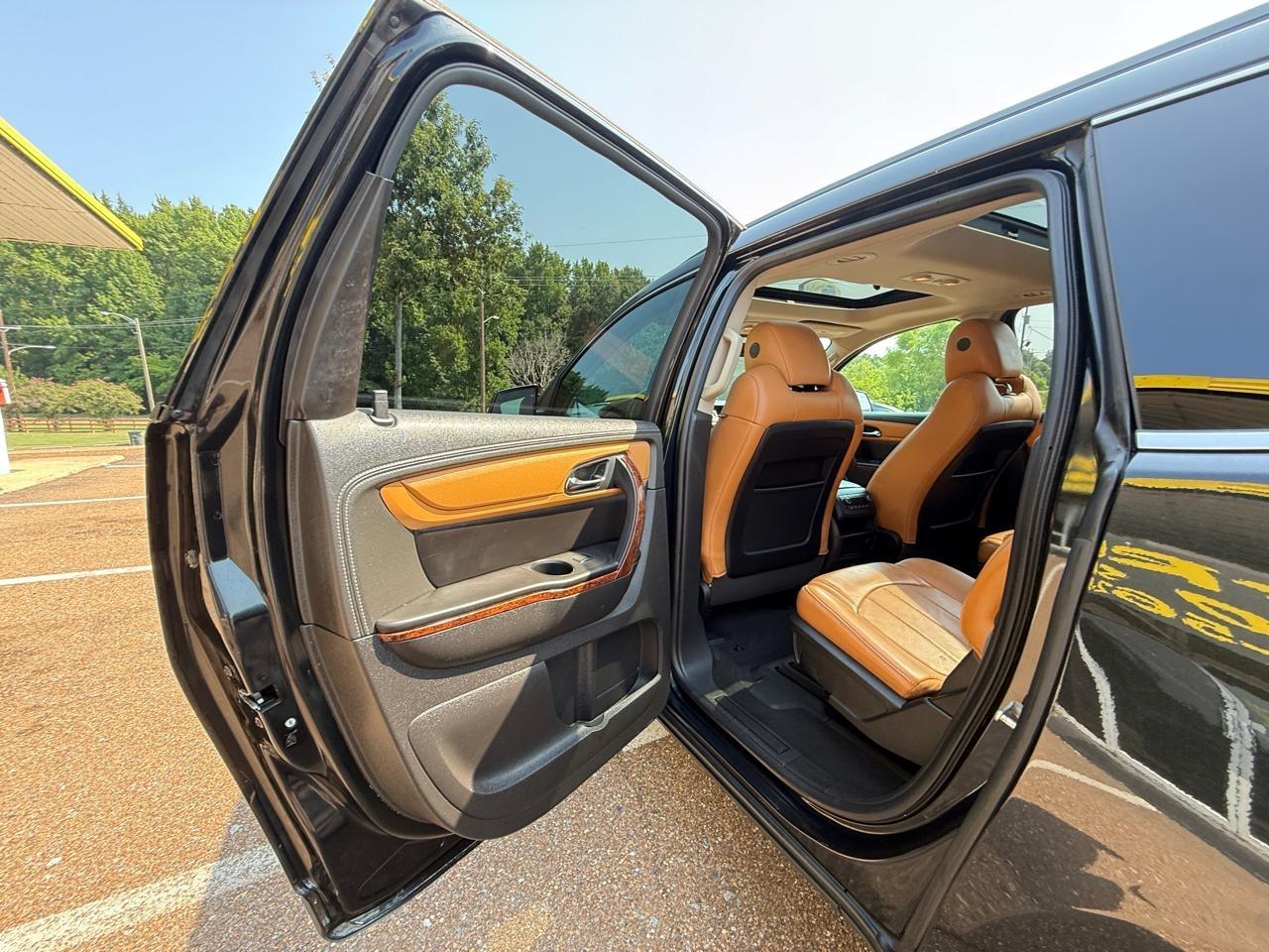 Chevrolet Traverse AWD 4dr LTZ 2014