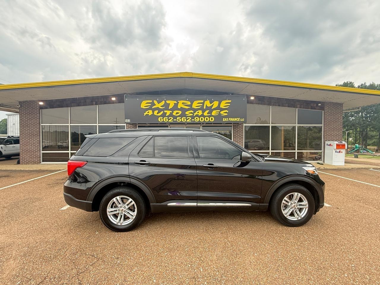 2023 Ford Explorer XLT 4WD