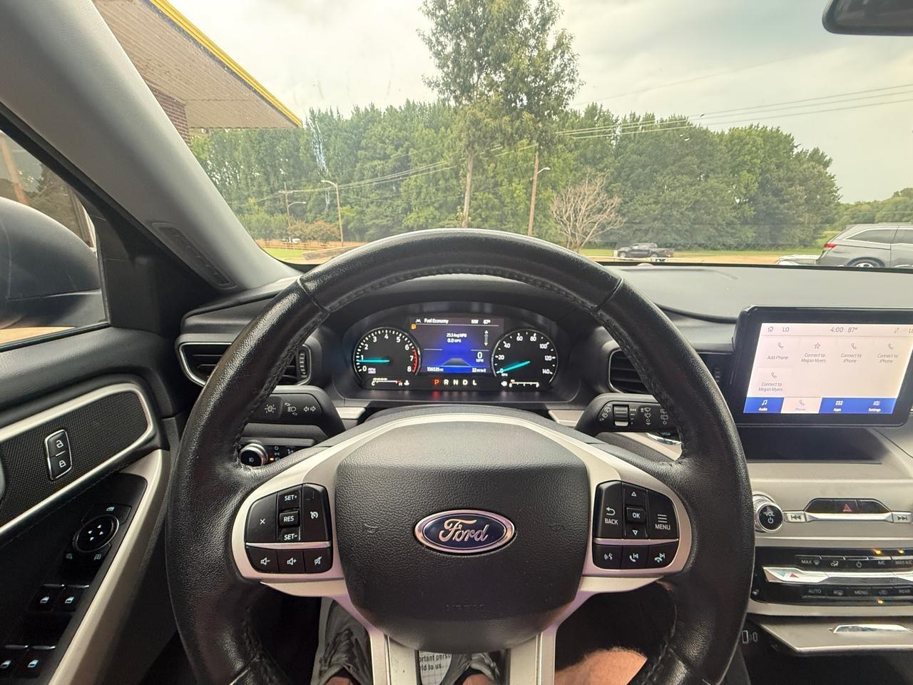 Ford Explorer XLT 4WD 2023