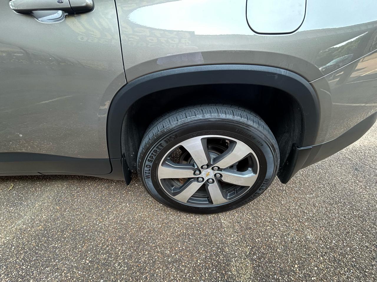 Chevrolet Traverse AWD 4dr LT Leather 2020