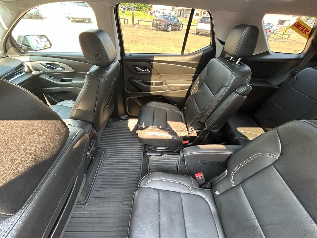 Chevrolet Traverse AWD 4dr LT Leather 2020