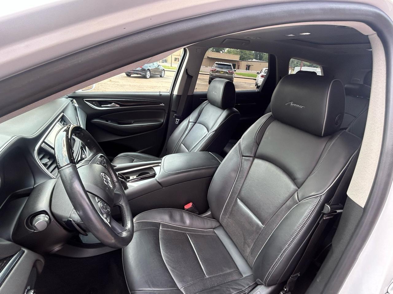 Buick Enclave FWD 4dr Avenir 2019