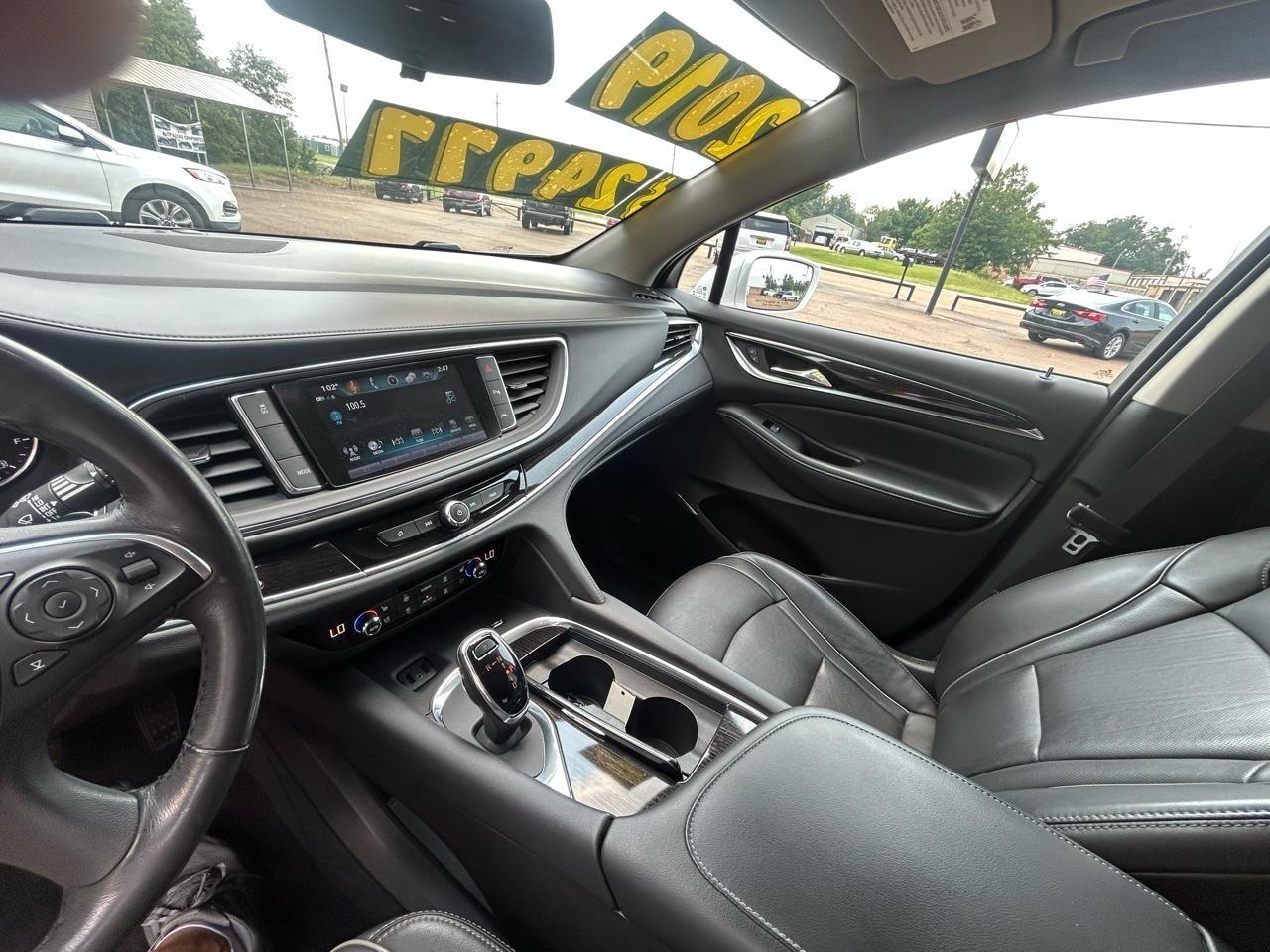 Buick Enclave FWD 4dr Avenir 2019