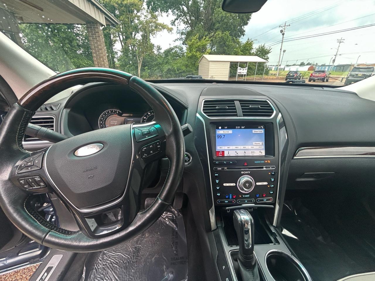 Ford Explorer Platinum 4WD 2017