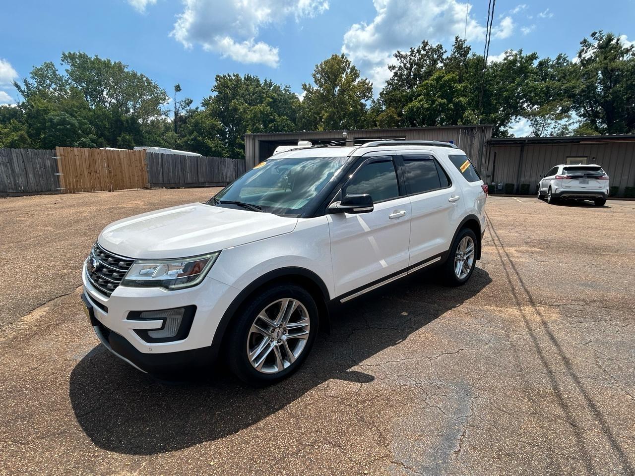 Ford Explorer XLT 4WD 2017