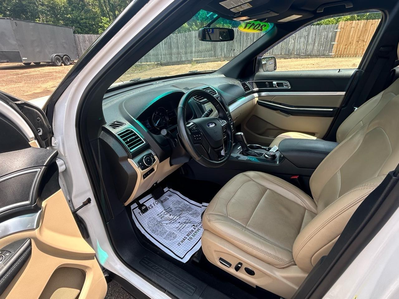 Ford Explorer XLT 4WD 2017