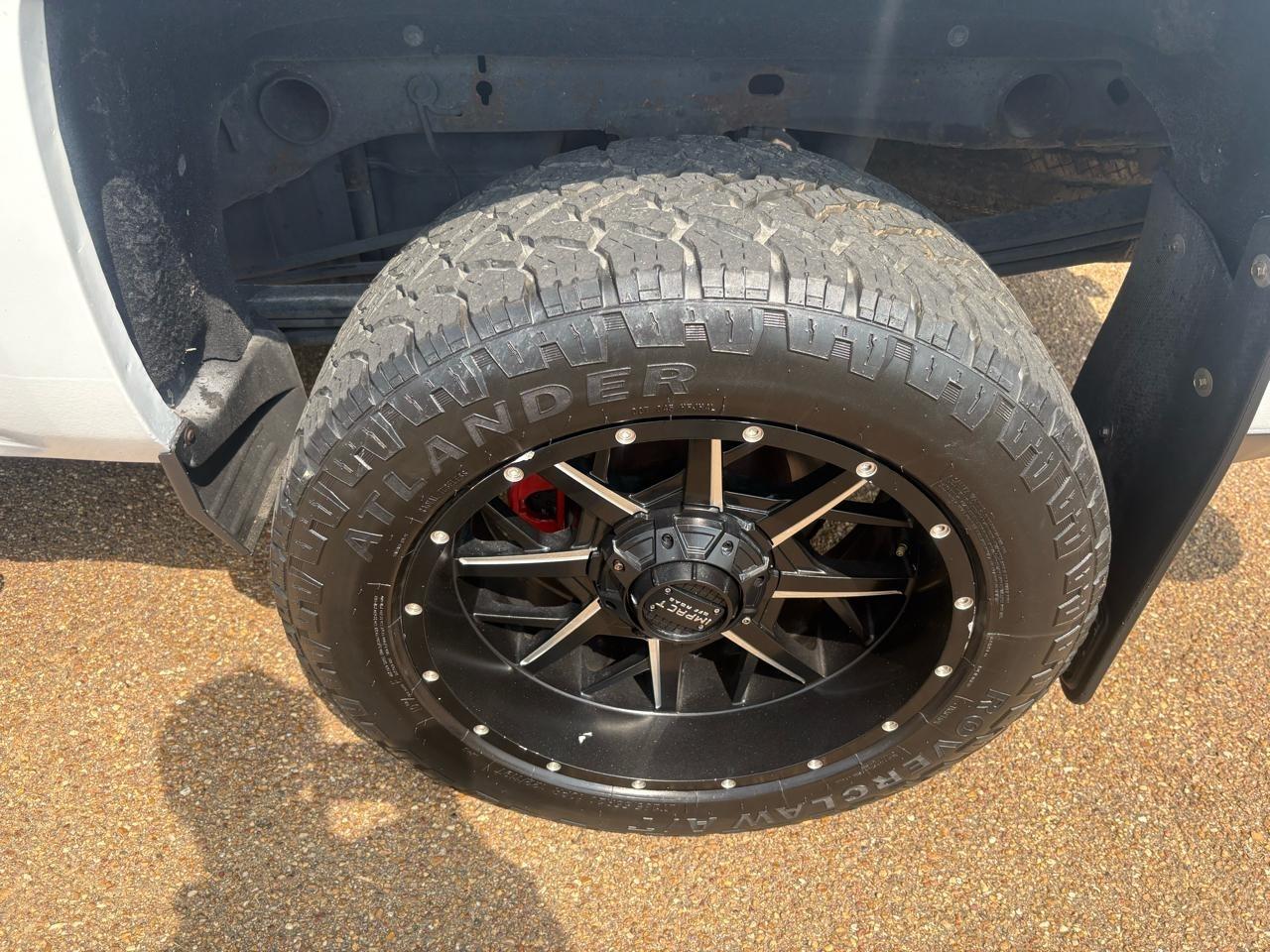 Chevrolet Silverado 1500 4WD Crew Cab 143.5" LTZ w/1LZ 2018