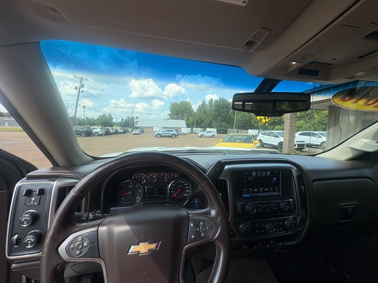 Chevrolet Silverado 1500 4WD Crew Cab 143.5" LTZ w/1LZ 2018
