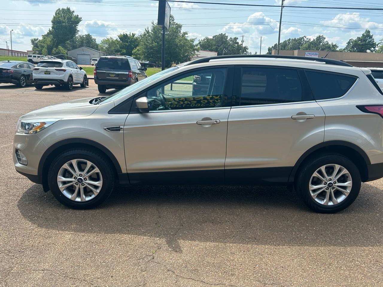 Ford Escape SEL 4WD 2018
