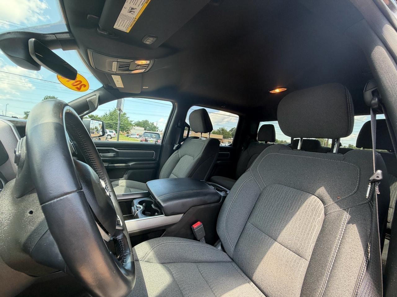 RAM 1500 Big Horn/Lone Star 4x4 Crew Cab 5'7" Box 2019