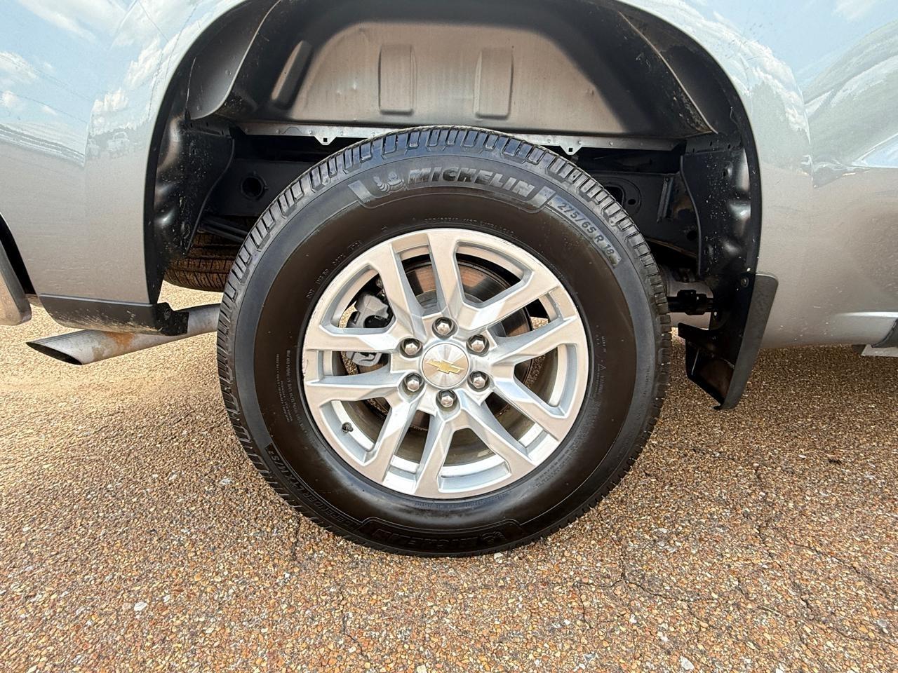 Chevrolet Silverado 1500 2WD Crew Cab 147" LT 2020