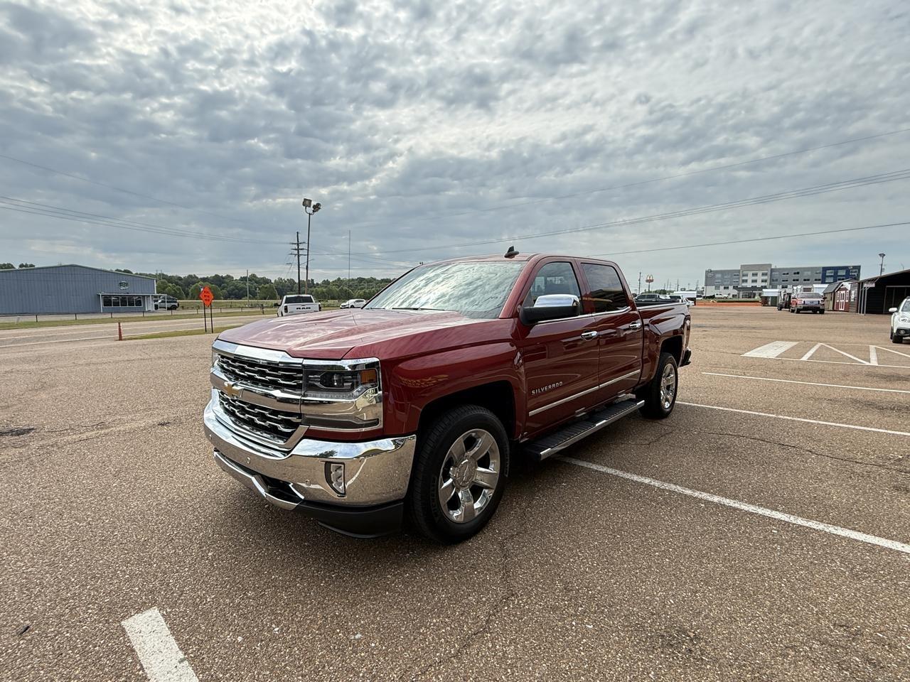 Chevrolet Silverado 1500 2WD Crew Cab 143.5" LTZ w/1LZ 2018