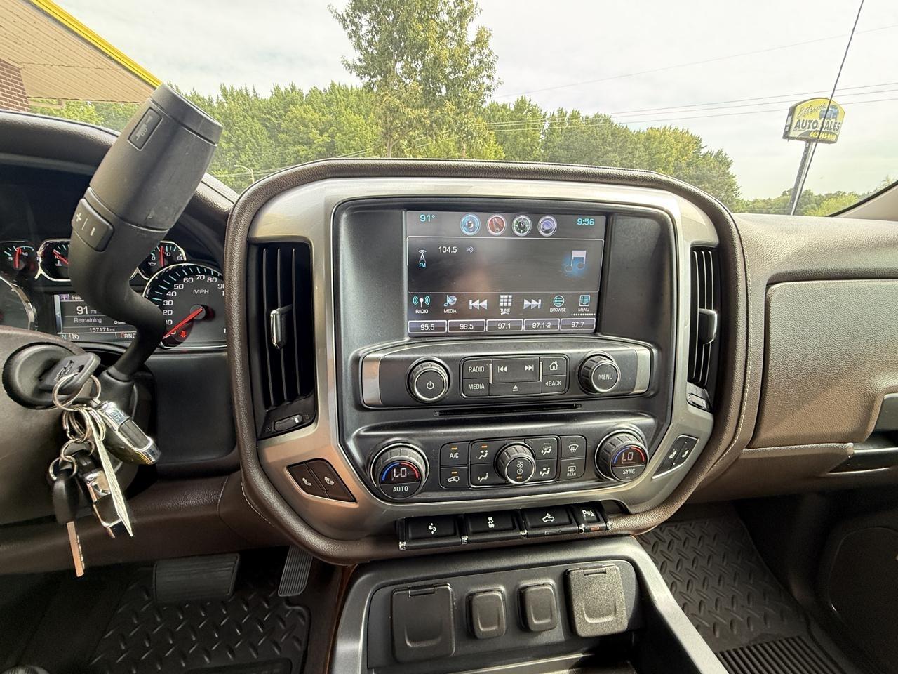 Chevrolet Silverado 1500 2WD Crew Cab 143.5" LTZ w/1LZ 2018