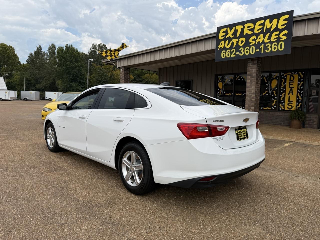 Chevrolet Malibu 4dr Sdn LS w/1FL 2023
