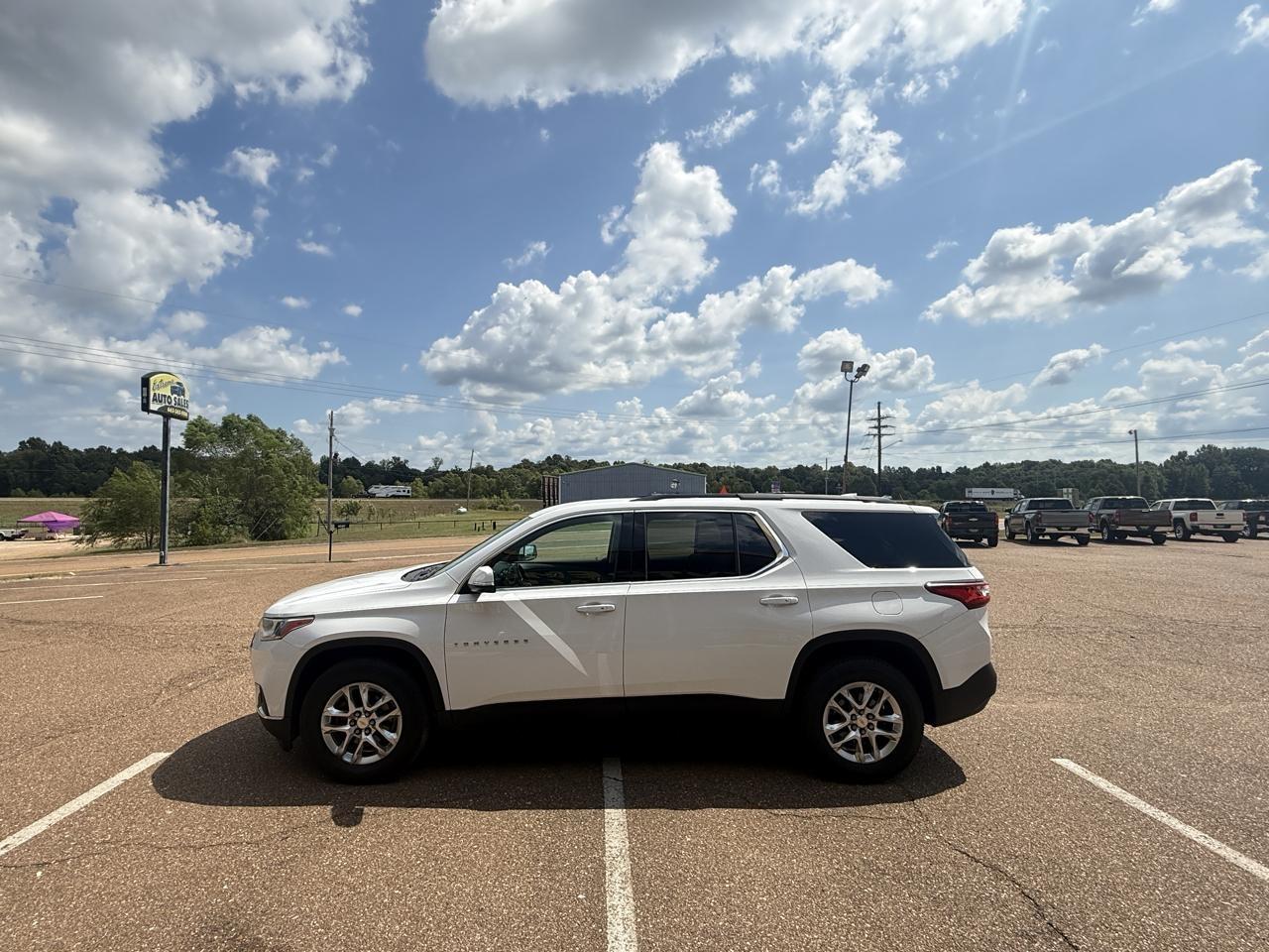 Chevrolet Traverse FWD 4dr LT Cloth w/1LT 2020