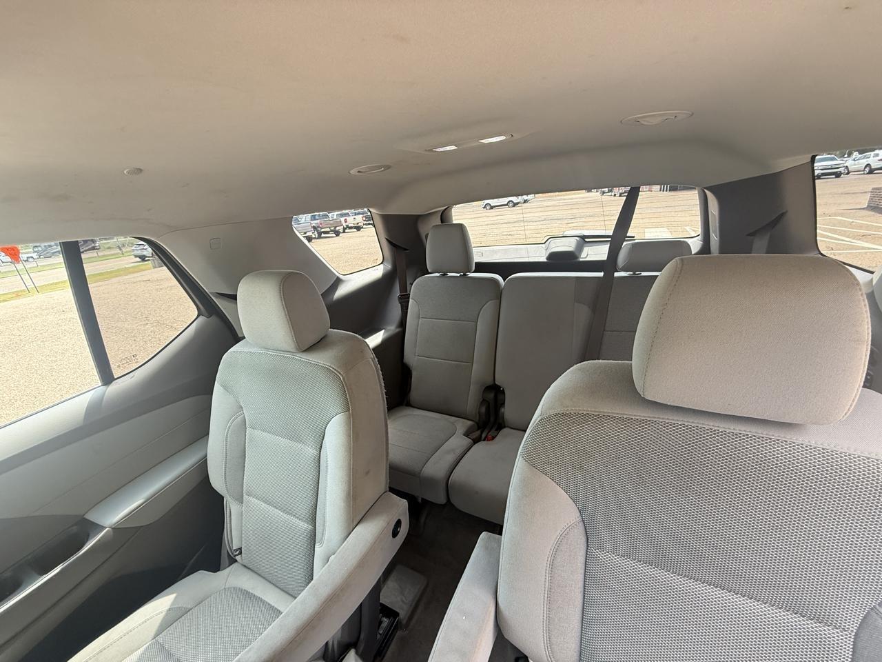 Chevrolet Traverse FWD 4dr LT Cloth w/1LT 2020
