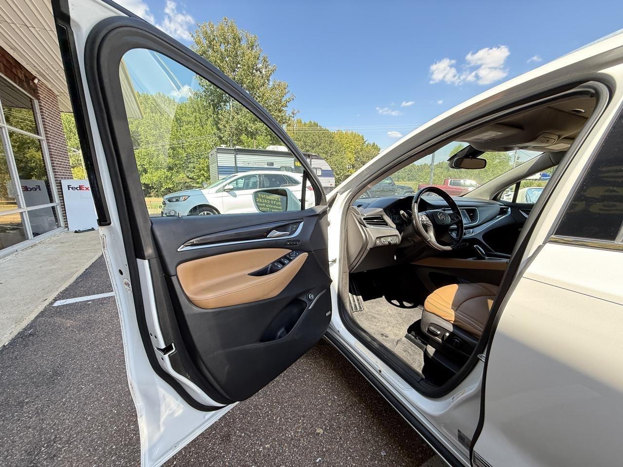 Buick Enclave FWD 4dr Premium 2018