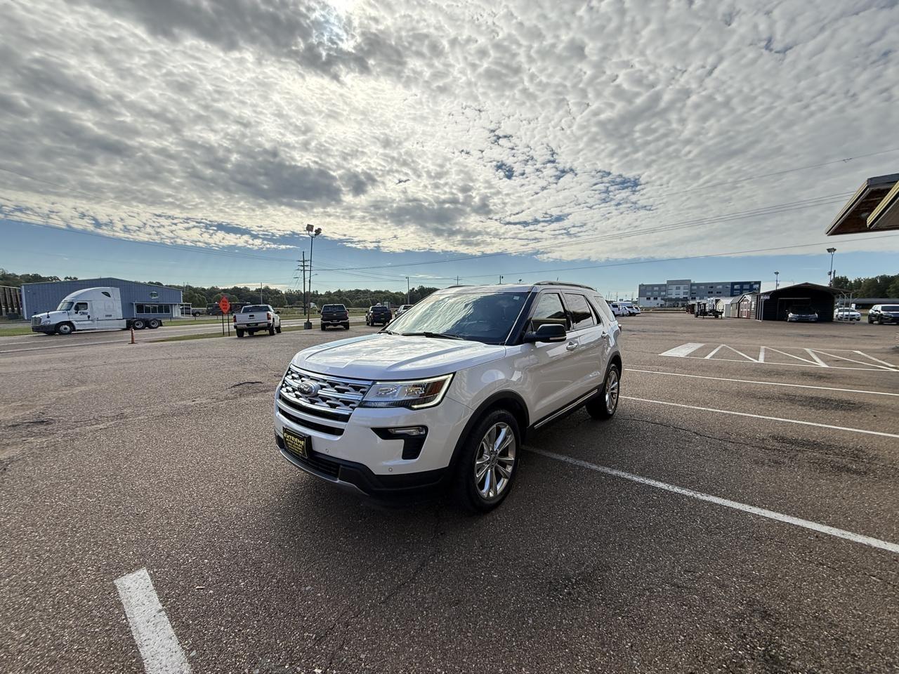 Ford Explorer XLT 4WD 2019