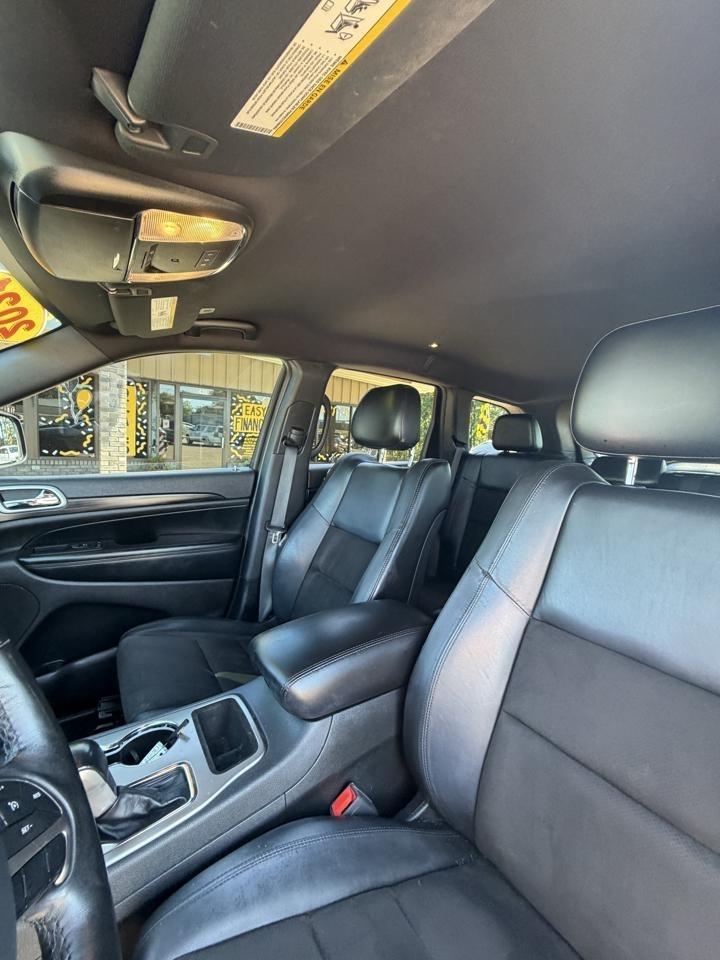 Jeep Grand Cherokee Laredo X 4x4 2021