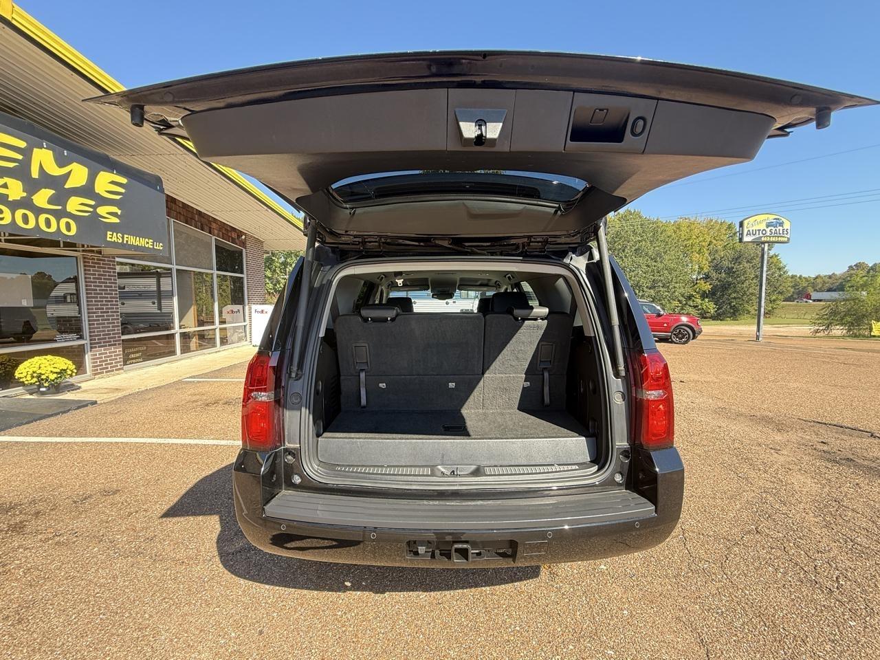 Chevrolet Tahoe 4WD 4dr LT 2020