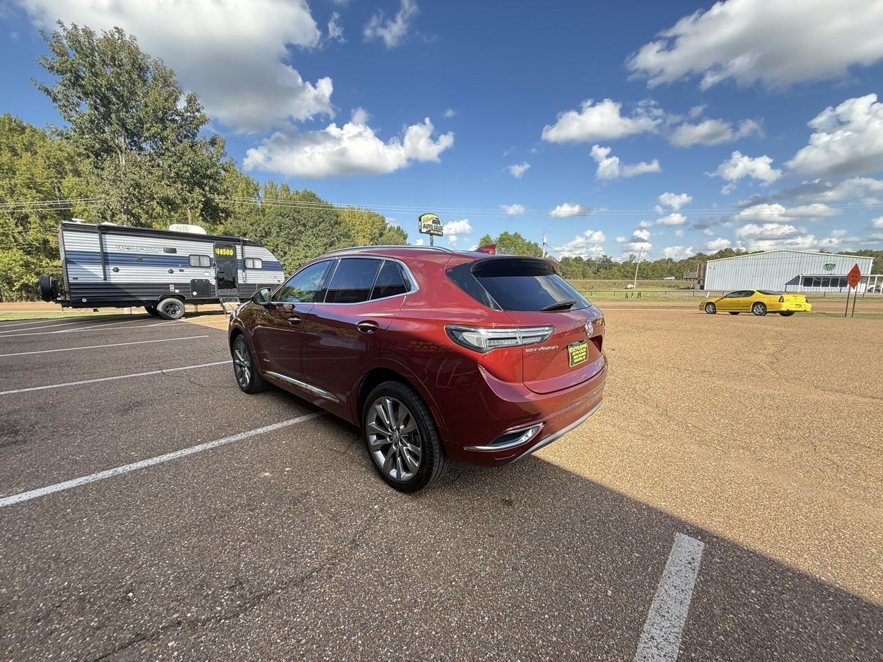 Buick Envision FWD 4dr Avenir 2022
