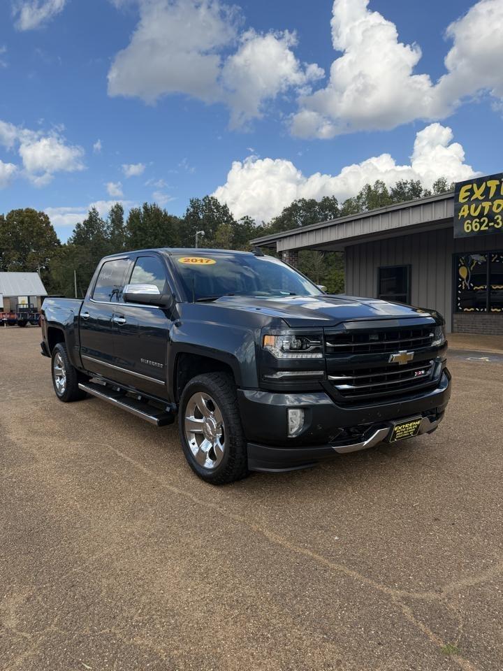 Chevrolet Silverado 1500 4WD Crew Cab 143.5" LTZ w/2LZ 2017