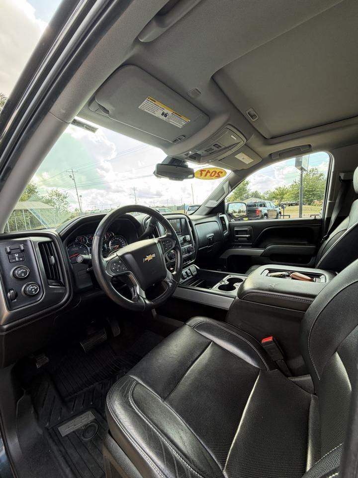 Chevrolet Silverado 1500 4WD Crew Cab 143.5" LTZ w/2LZ 2017
