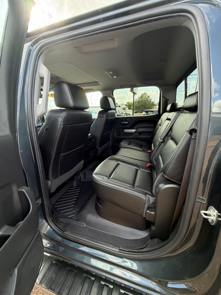 Chevrolet Silverado 1500 4WD Crew Cab 143.5" LTZ w/2LZ 2017