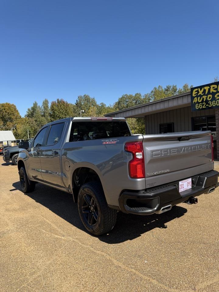 Chevrolet Silverado 1500 4WD Crew Cab 147" LT Trail Boss 2021