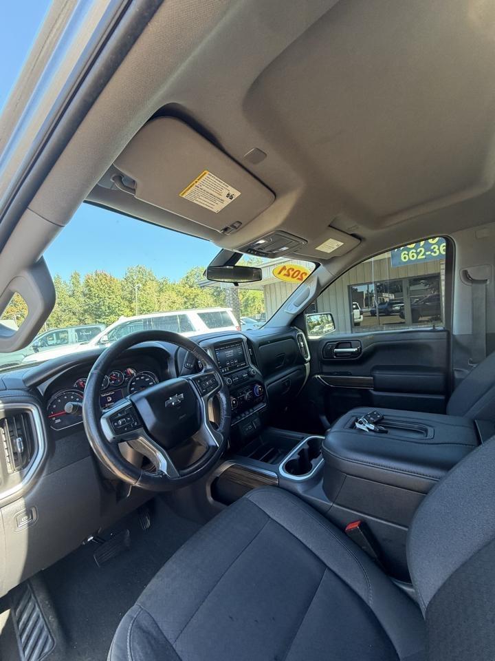 Chevrolet Silverado 1500 4WD Crew Cab 147" LT Trail Boss 2021