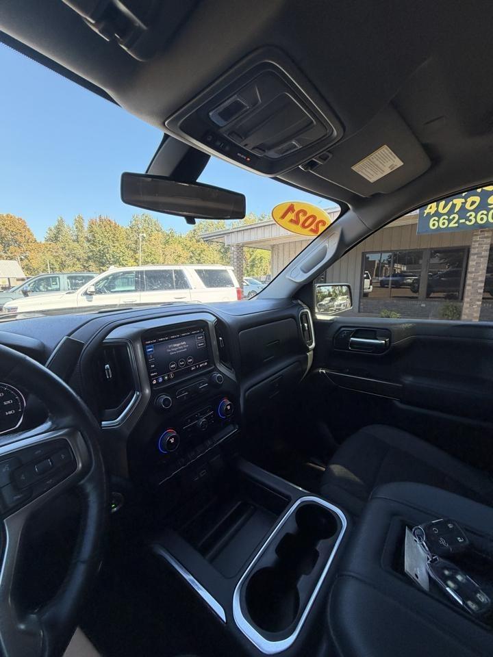 Chevrolet Silverado 1500 4WD Crew Cab 147" LT Trail Boss 2021
