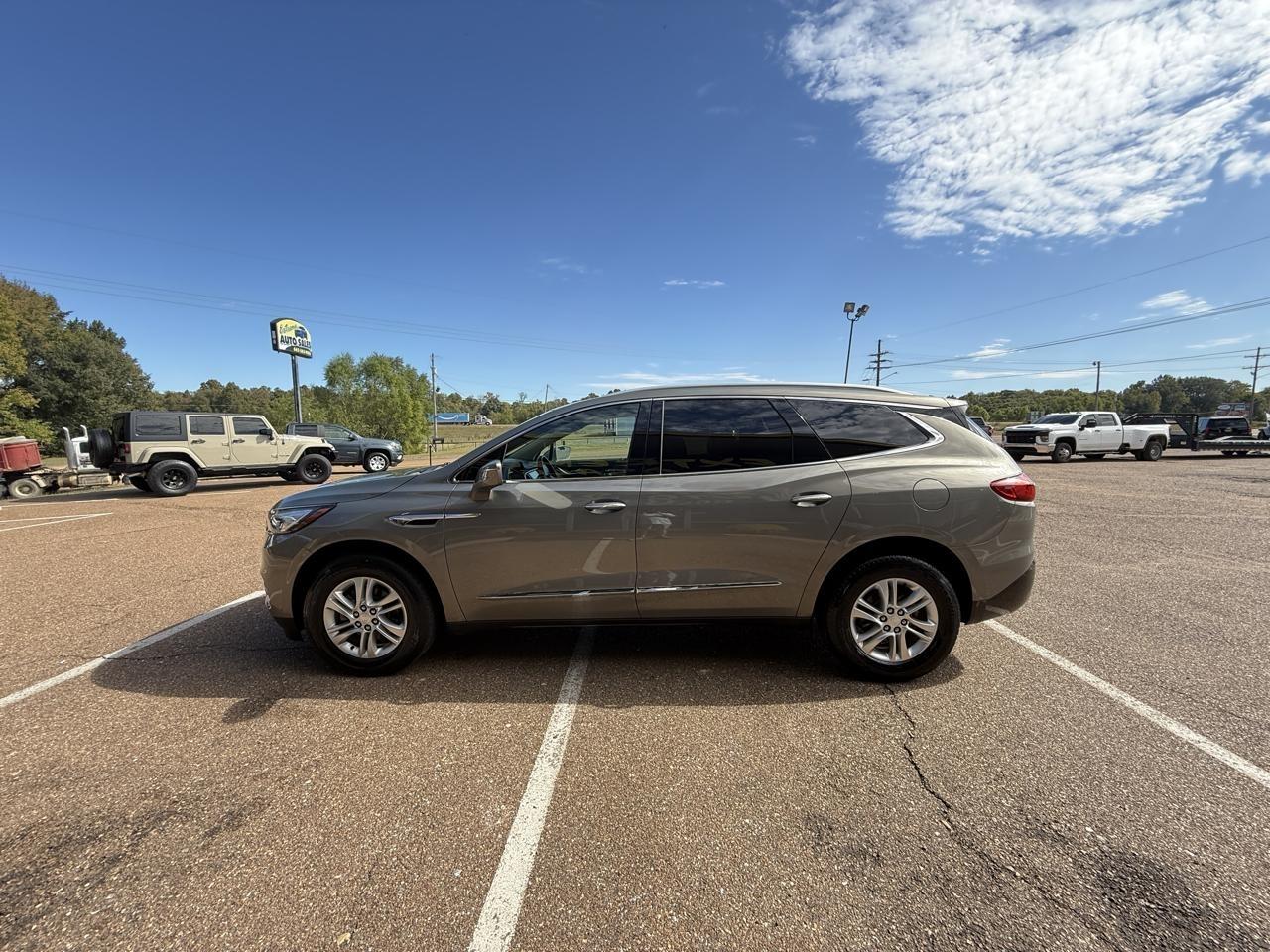 Buick Enclave FWD 4dr Essence 2019