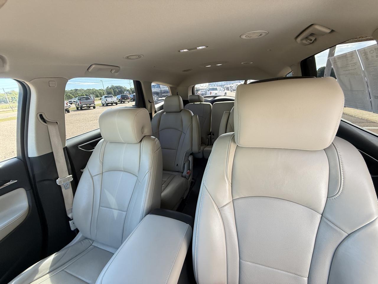 Buick Enclave FWD 4dr Essence 2019
