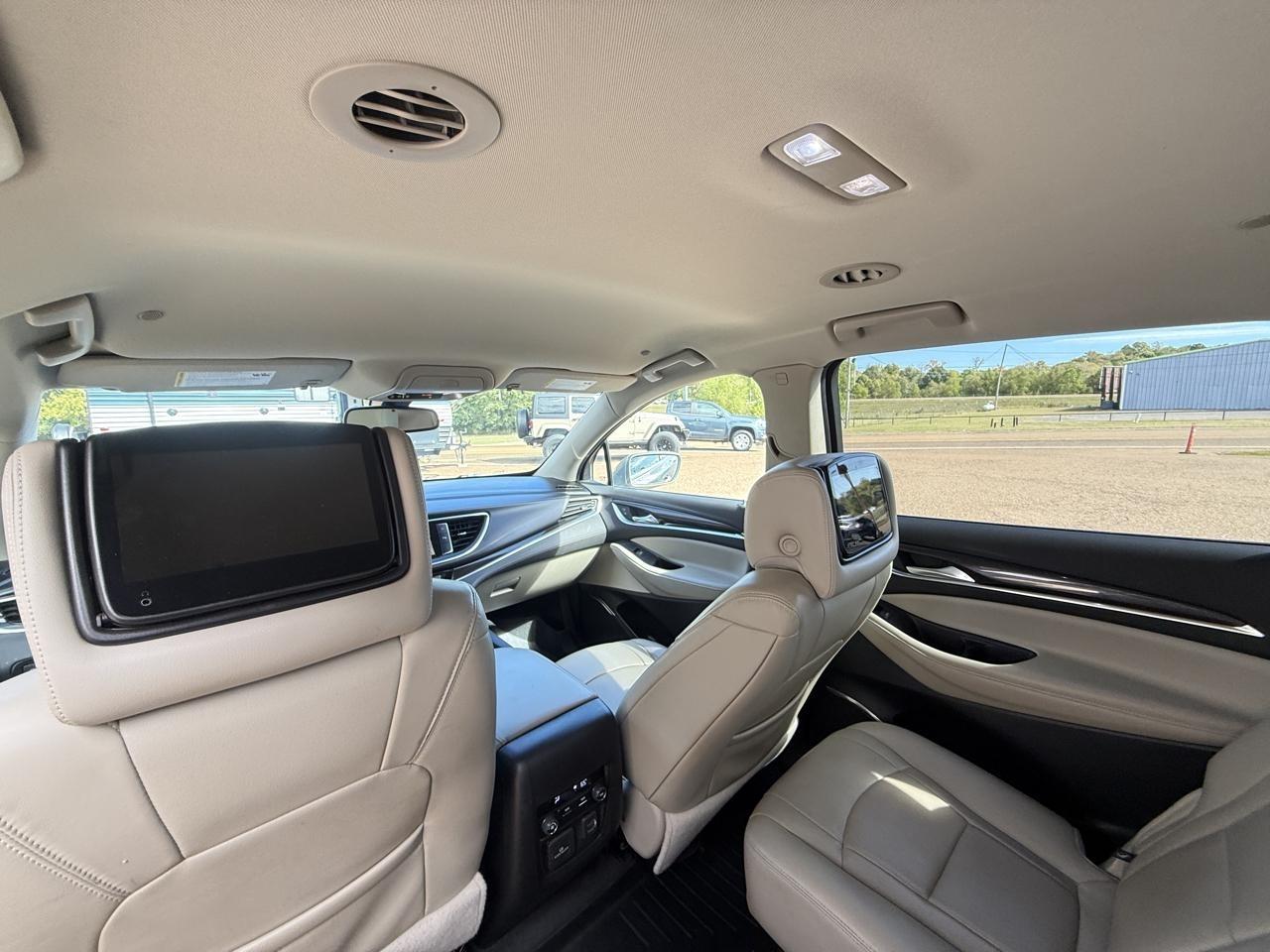 Buick Enclave FWD 4dr Essence 2019