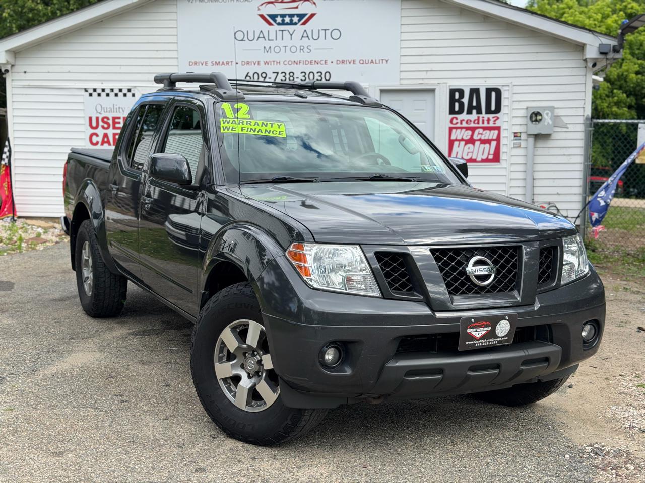 2012 Nissan Frontier SL Crew Cab 4WD