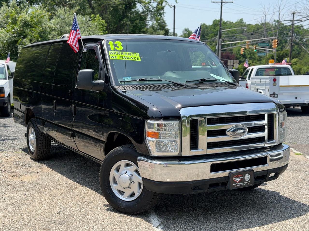 2013 Ford E-350 Super Duty 