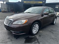 2013 Chrysler 200 