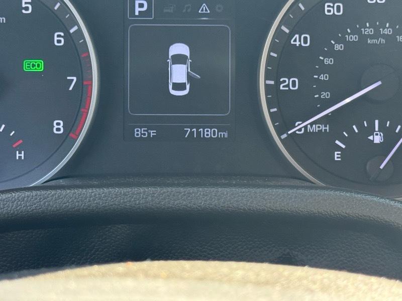 Hyundai Elantra 4dr Sdn Auto LE 2018