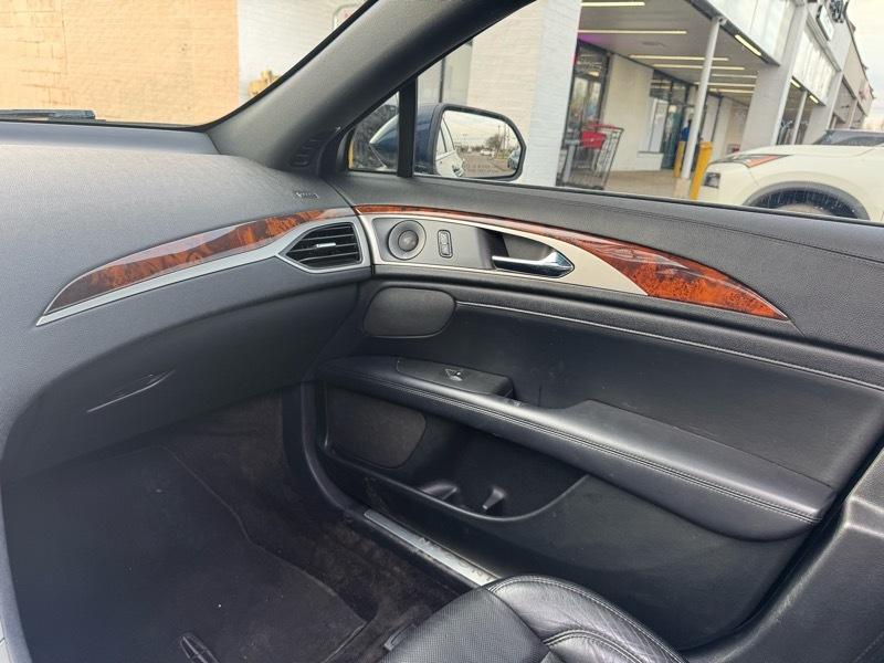 Lincoln MKZ Reserve AWD 2017