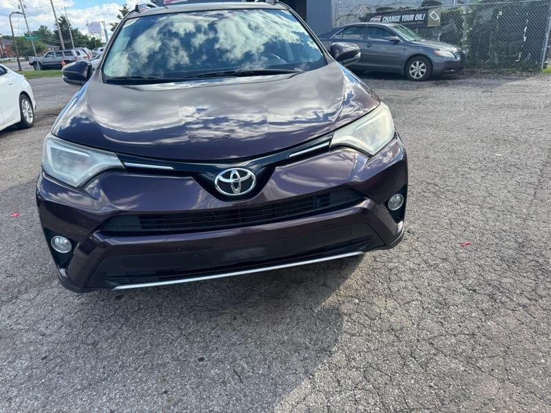 Toyota RAV4 XLE AWD 2016