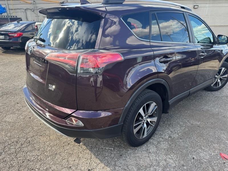 Toyota RAV4 XLE AWD 2016