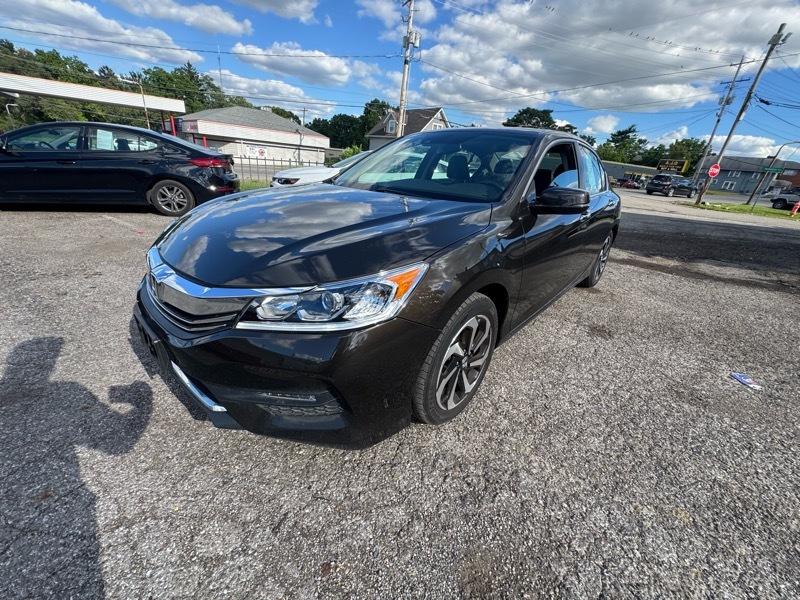 Honda Accord EX-L Sedan CVT w/ Honda Sensing 2017