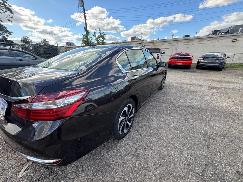 Honda Accord EX-L Sedan CVT w/ Honda Sensing 2017