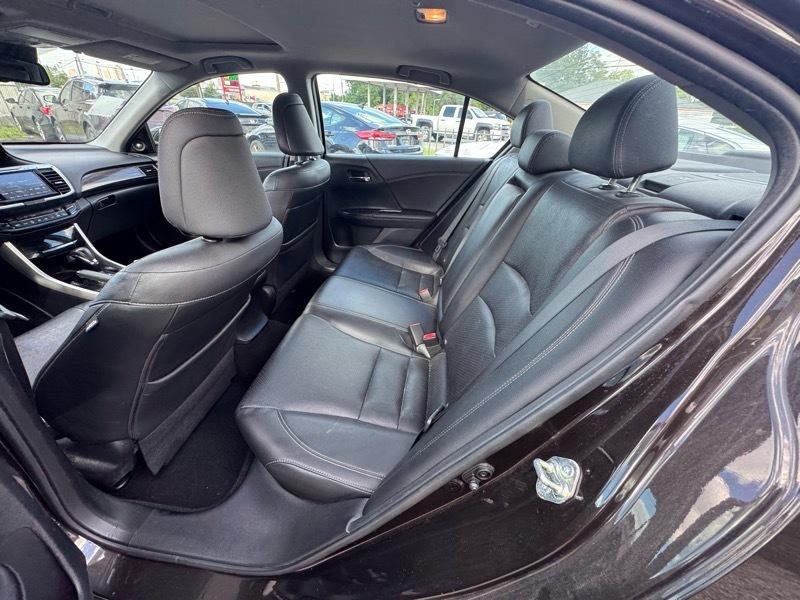 Honda Accord EX-L Sedan CVT w/ Honda Sensing 2017